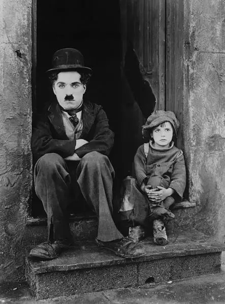 A Short Biography Of Charlie Chaplin