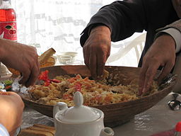 Culture shock experiences: eating with hands