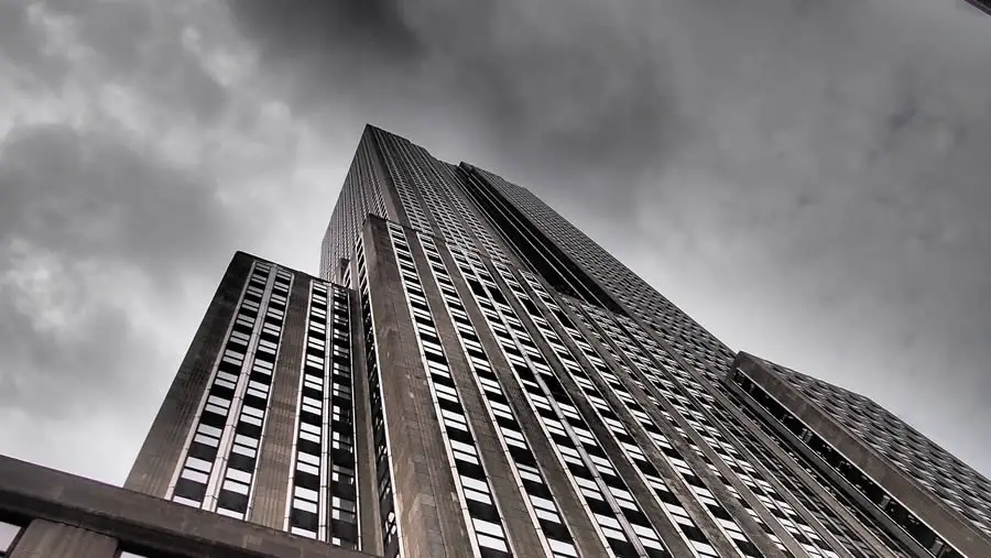 Listening Comprehension Centered Around The Empire State Building
